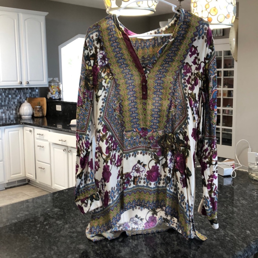 Soft Surroundings Embroidered Top